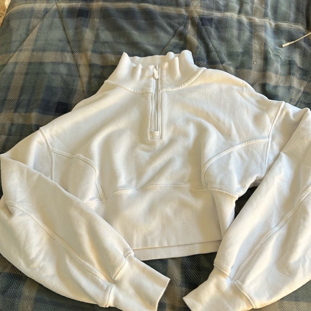 offline by aerie cropped white sweatshirt